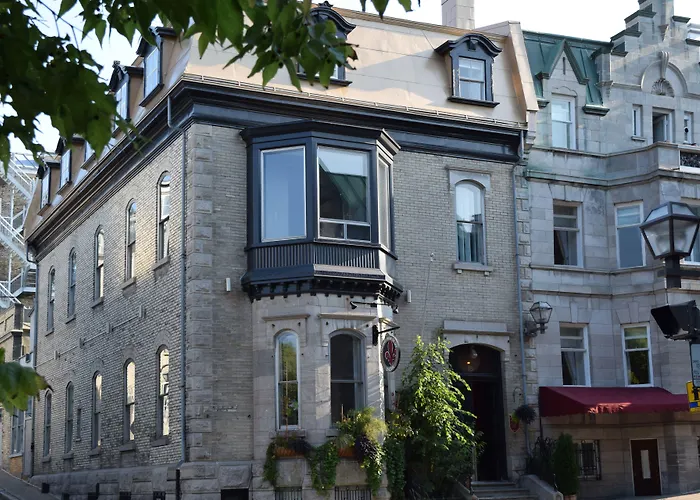 Chateau Fleur De Lys - L'Hotel Quebec City